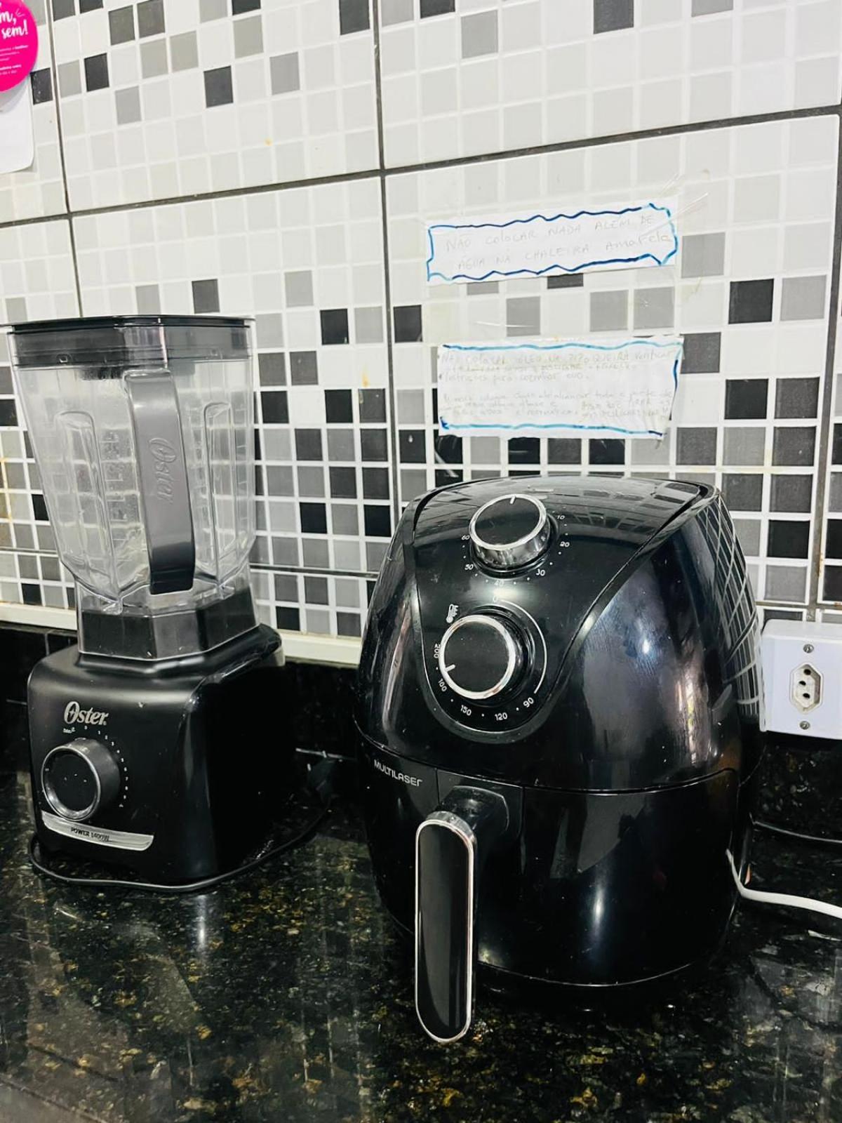 Adriana Hostel 伊塔卡雷 外观 照片